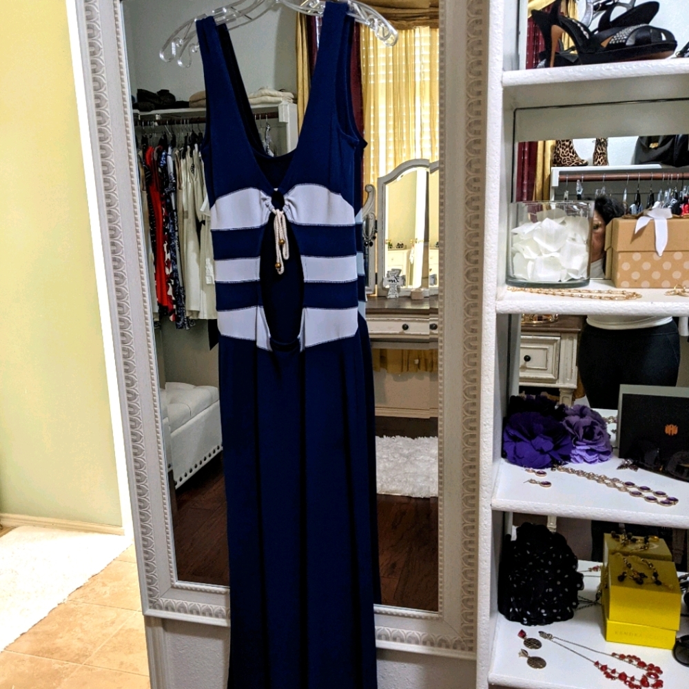 Summer Backless Maxi Dress